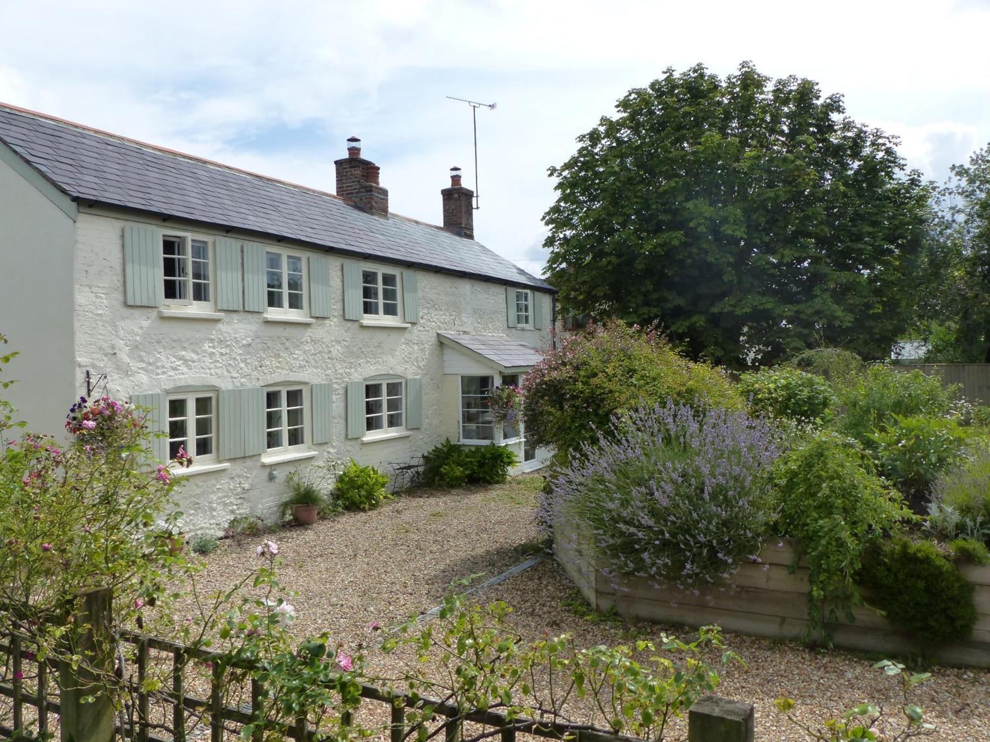 The Willows Shillingstone Exterior photo
